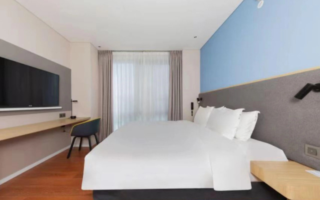 Holiday Inn Express Beijing Yizhuang Tongminghu by IHG