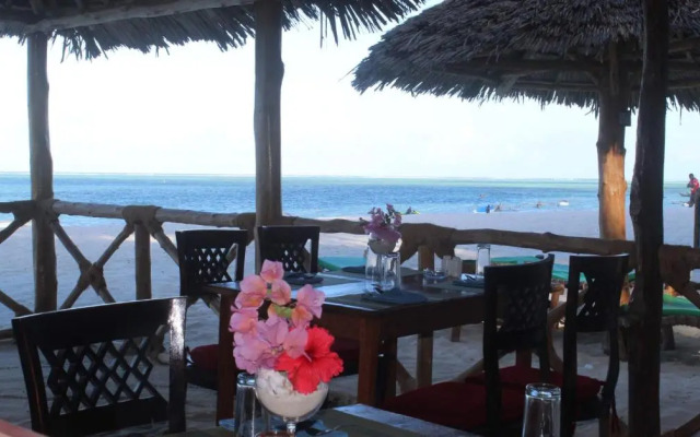 BIANCO AZZURRO Hotel & Restaurant