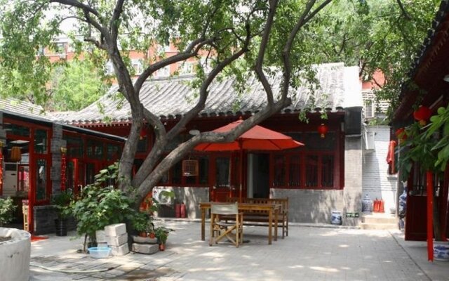 Flowering House Courtyard Hotel