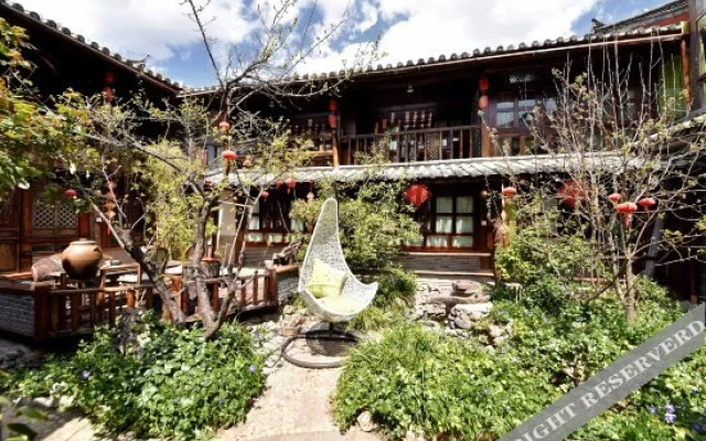 Yueshenghuo Inn