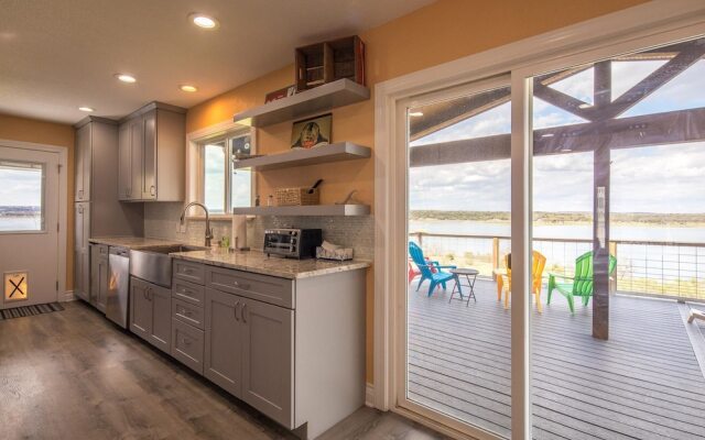 LEDGEROCK POINTE - 3 Br Home