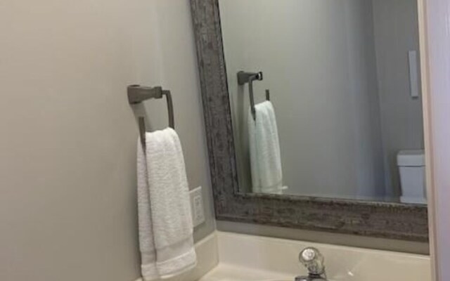 Quick Getaway - 4 Br Home