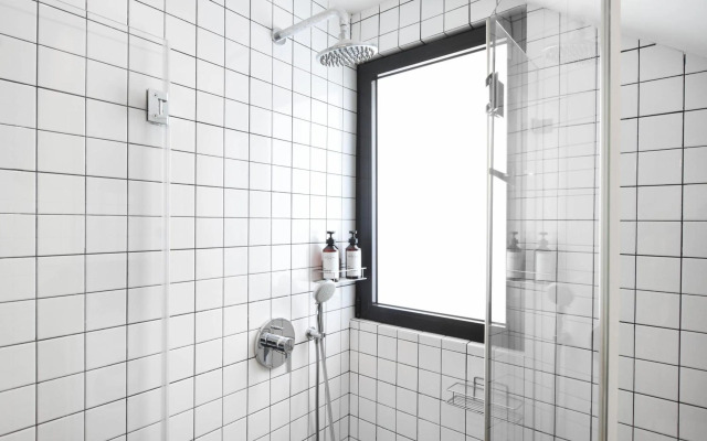 Touch The Sky by HolyGuest