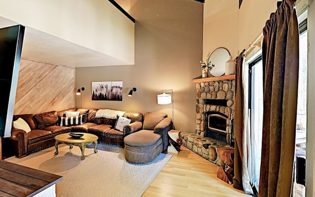 Meadow #16 - 3 Br Condo