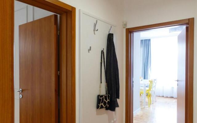 Dunav Apartment House