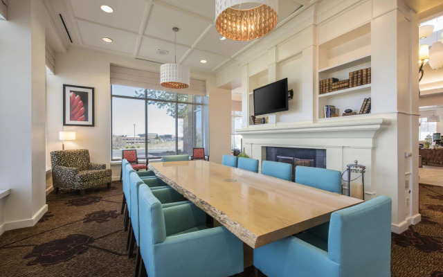 Hilton Garden Inn Denver South Park Meadows Area