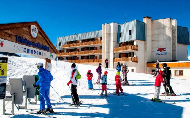 Résidence Routes du Monde ATC Saint-François-Longchamp