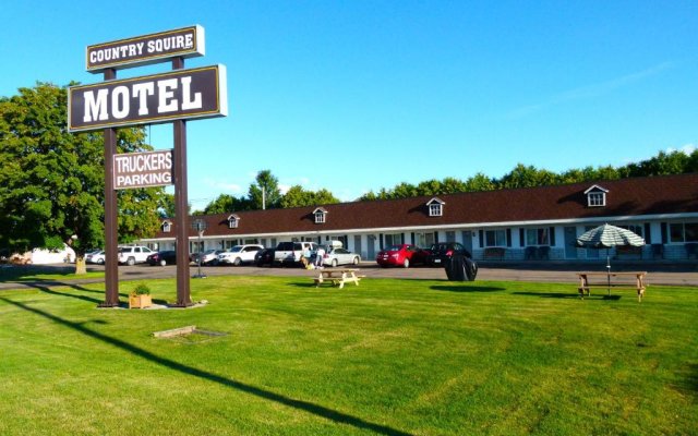 Country Squire Motel