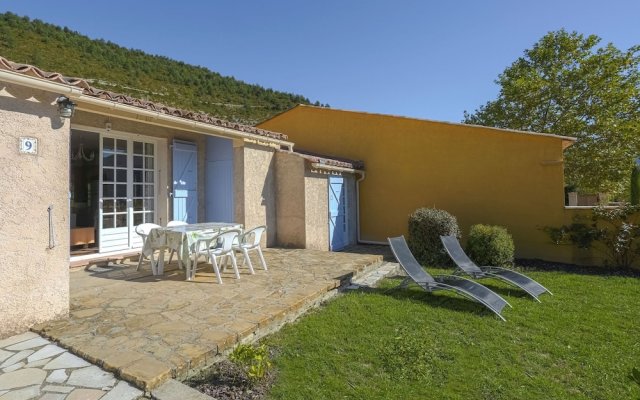 Holiday House Nearby the Lac de Castillon; Enjoy Sun And Nature in Provence!