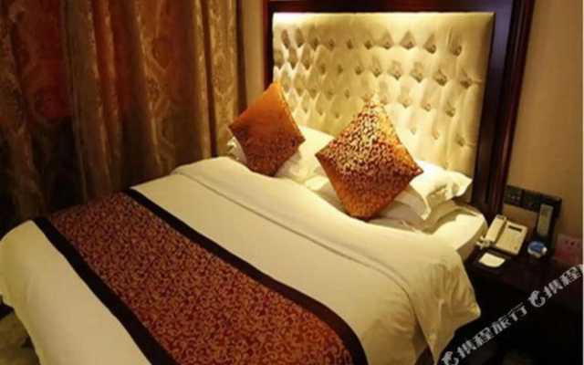 Zheshang Hotel (Renhuai Government Store)