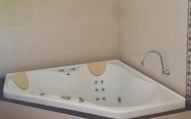 The Gallery Motor Inn