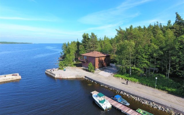 LADOGA OZERO hotel