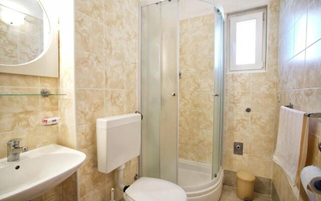 Apartments Lasan - 150 m from sea