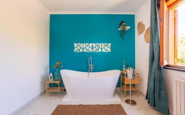 Villa Mariel Suites & Apartment