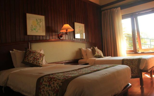 Puncak Pass Resort