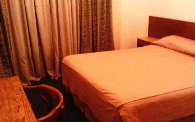 Astoria Hotel