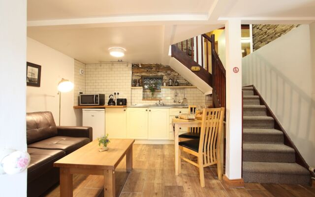 Moville Boutique Hostel
