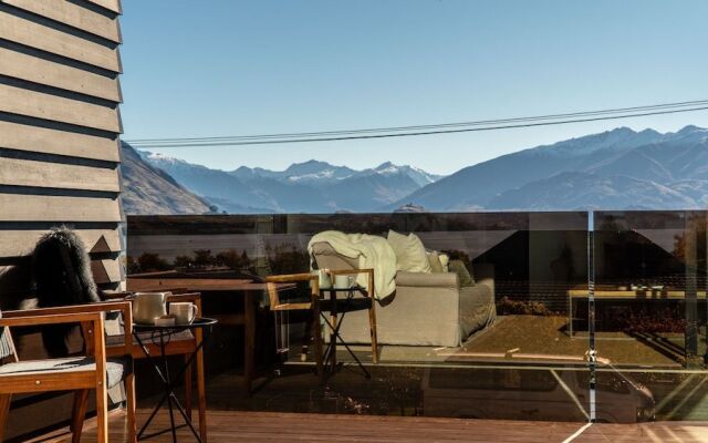 Release Wanaka - Kura House