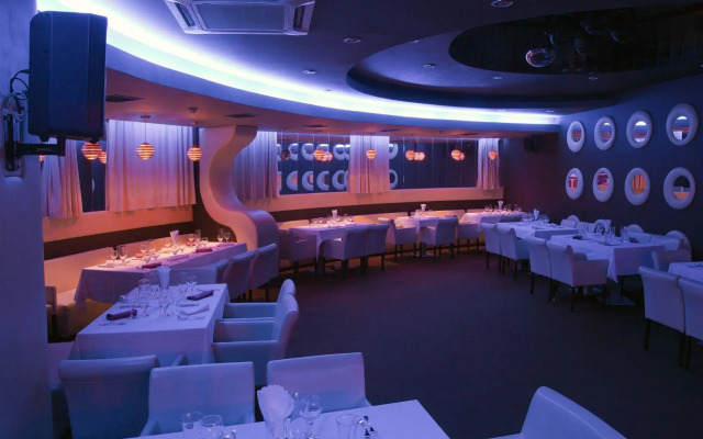 Praha Hotel