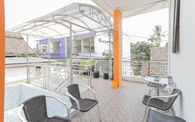 Srikandi Family Residence by OYO Rooms