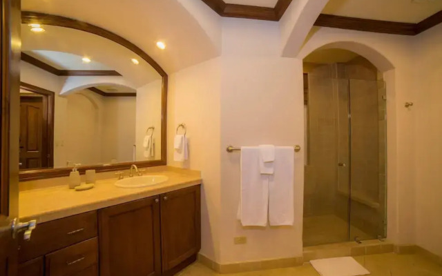 Bay Residence 8C 3 bdr 2 Bath