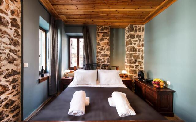 Stone Suites by White Hills