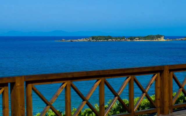 PHEIA, Vriniotis Resorts