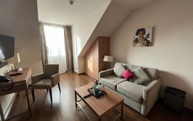 City Residence Paris CDG Airport