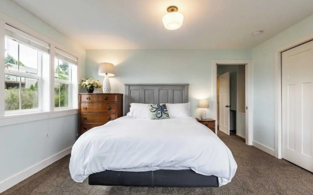 The Lookout at Crane's Landing by Avantstay