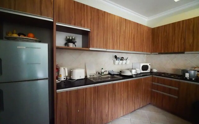 2 Bed Majestic Villa Near Beach