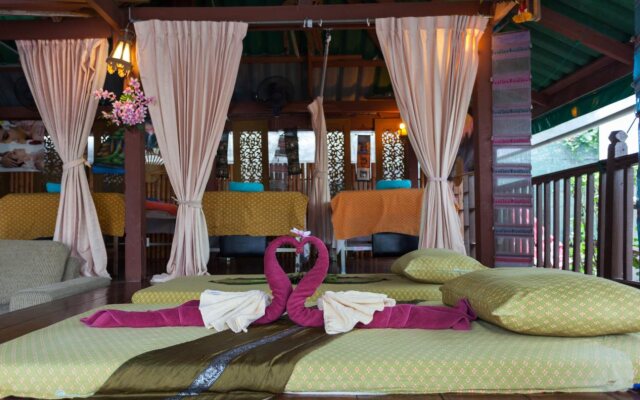 The Expat Hotel