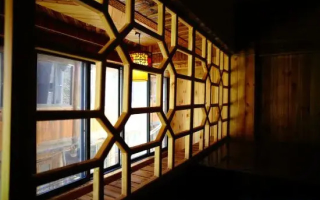Xiangjing Hotel (Longsheng Longji Terrace)