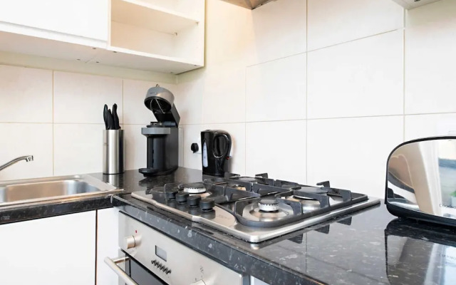 So Glamourous Pad - Fitzrovia - by Frankie Says