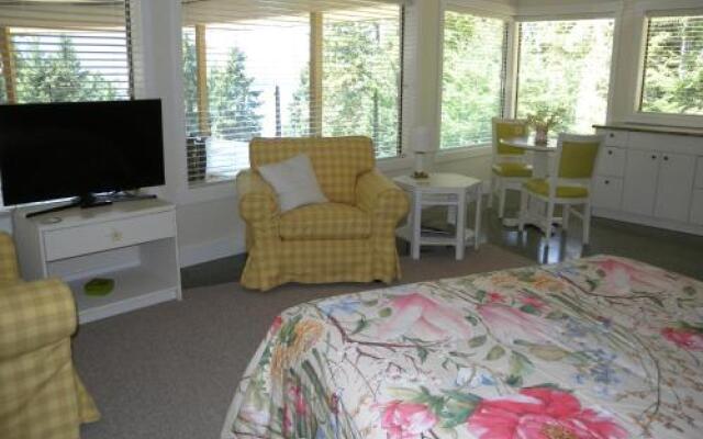 Collins House B&B