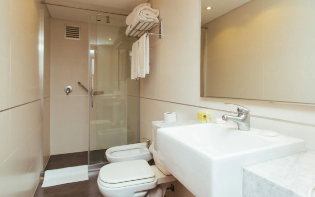 Golden Beach Resort And Spa