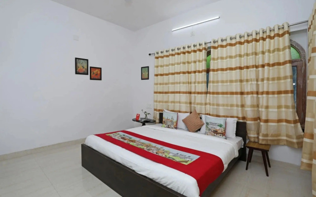 OYO 10298 Home near Sukhadia Circle
