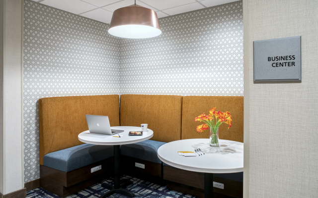 Hampton Inn & Suites Indio