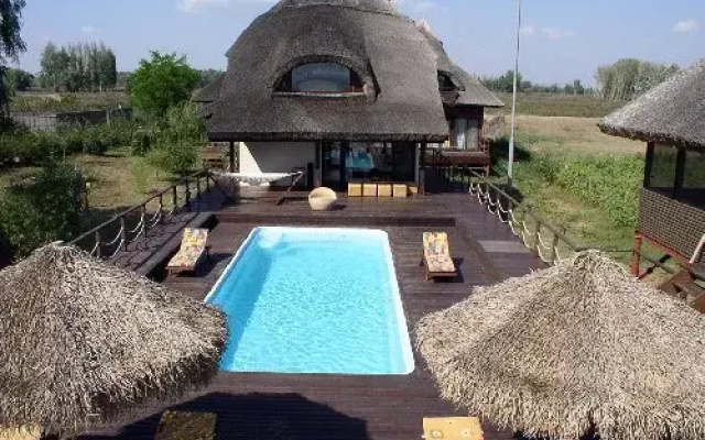 Aqua Villa - Mila 26