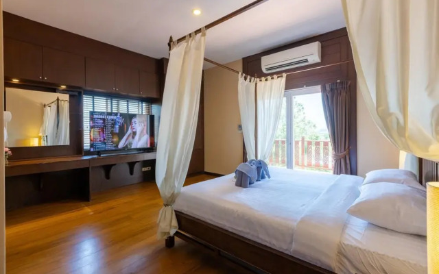 5 Bedroom Pool Villa Close To Town H5