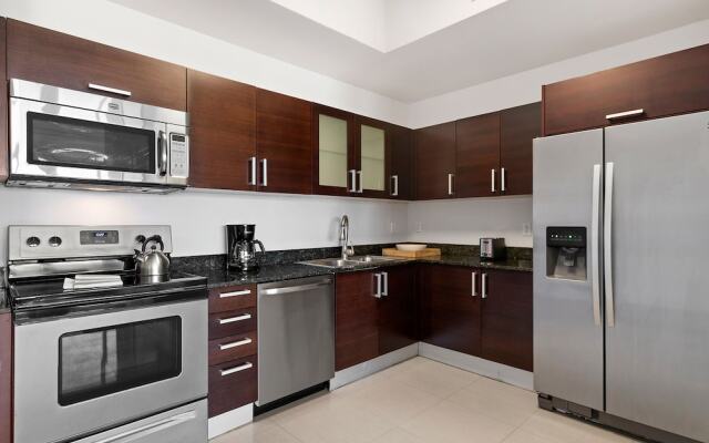 CocoStyle Loft Apartments by SV Rentals