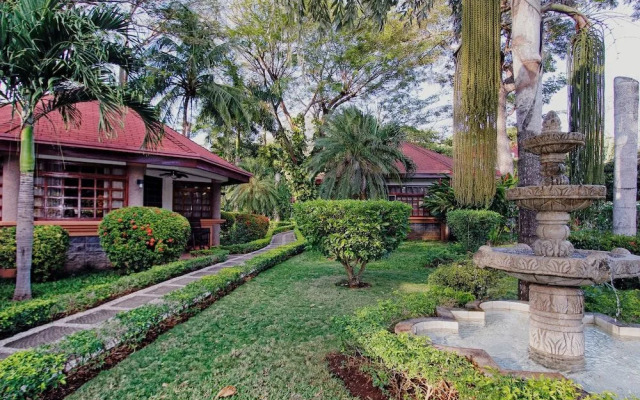 Villa Acacia