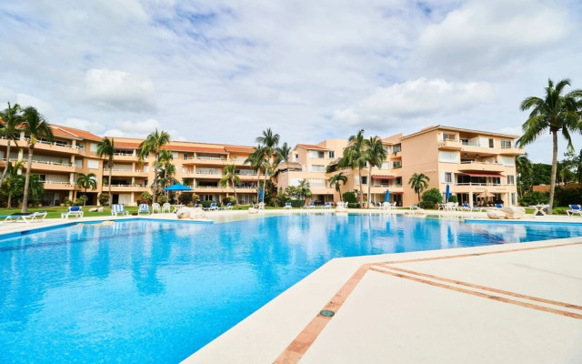 Villas Del Mar D-104 By Lockey