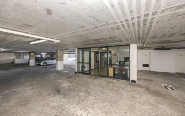 Stylish Studio Apartment in Streetart Paradise