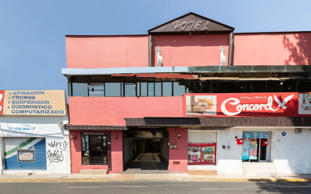 Oyo Hotel Casa Genesis