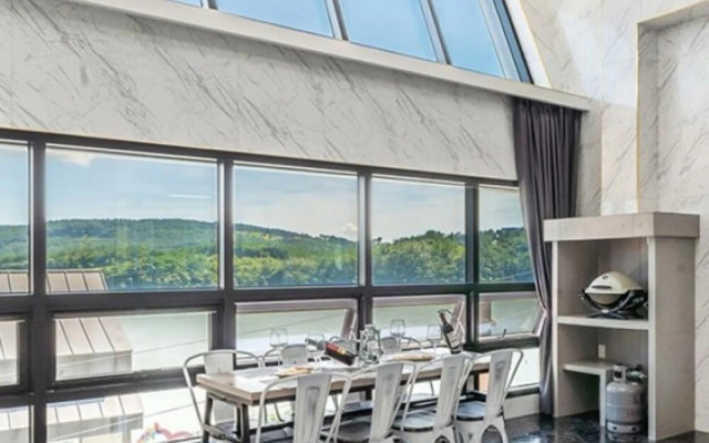 Yeosu Highlark Resort