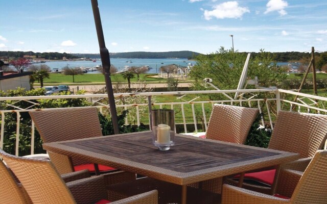 Beautiful Home in Medulin With Wifi and 3 Bedrooms
