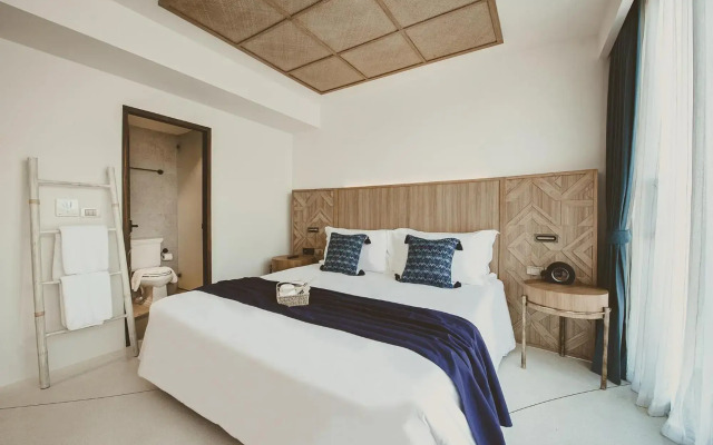 THEE Vijit Lanna by TH District