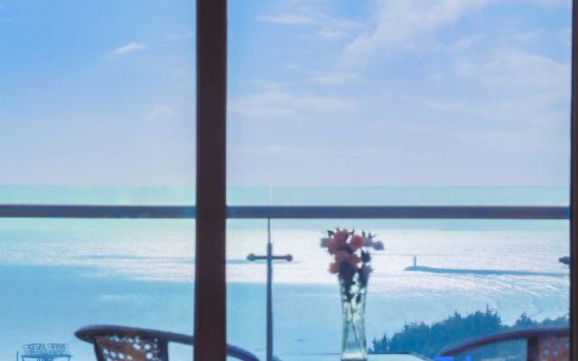 Shenzhou Peninsula Junxiang Holiday Apartment