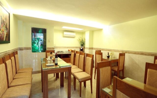 Thanh Long Hotel