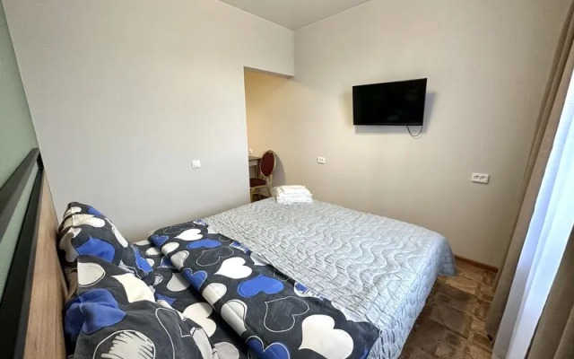 Декабрист на ул. Серова 30